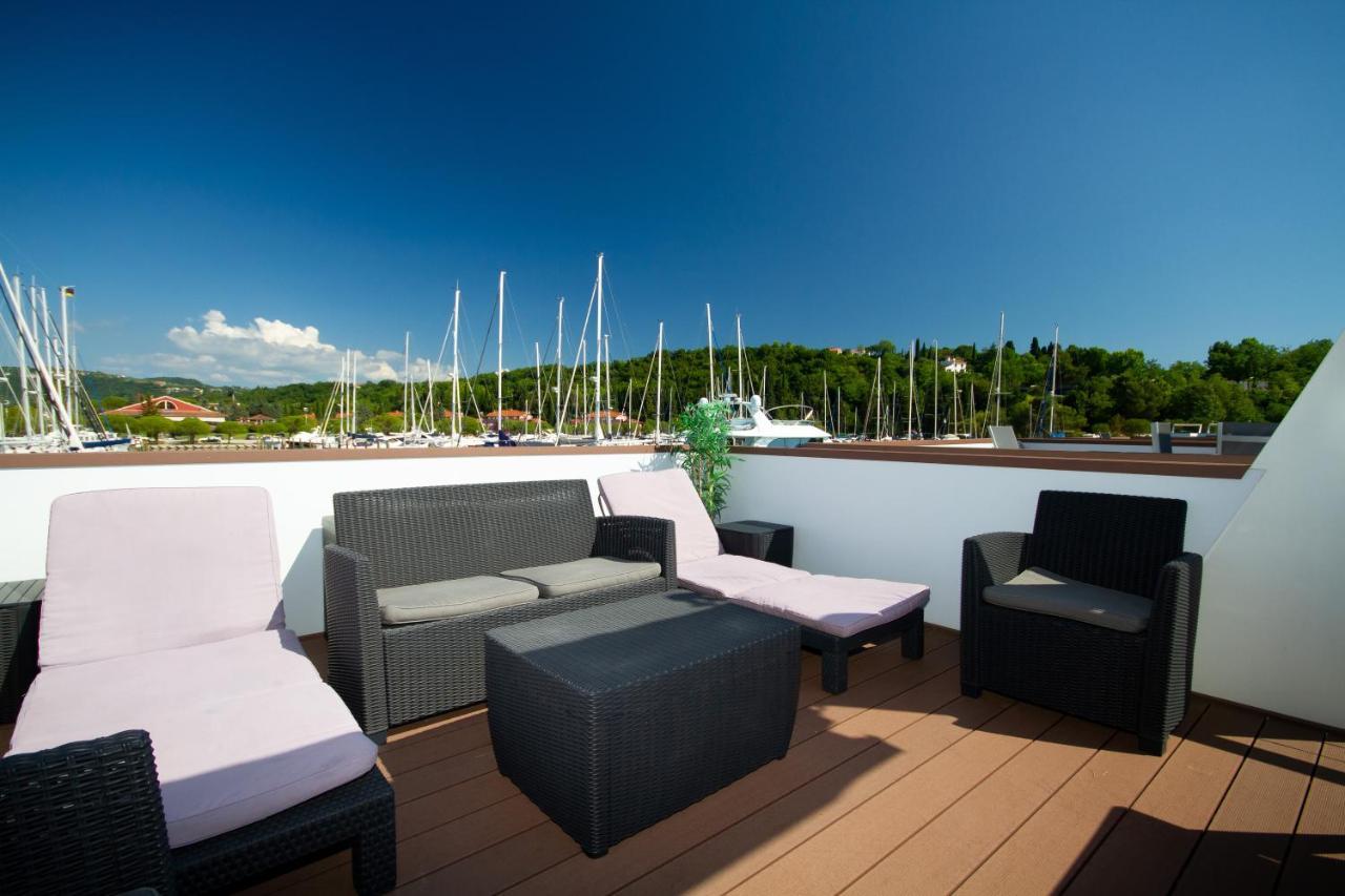 Bamboo Floating House Portoroz Portorož Exterior foto