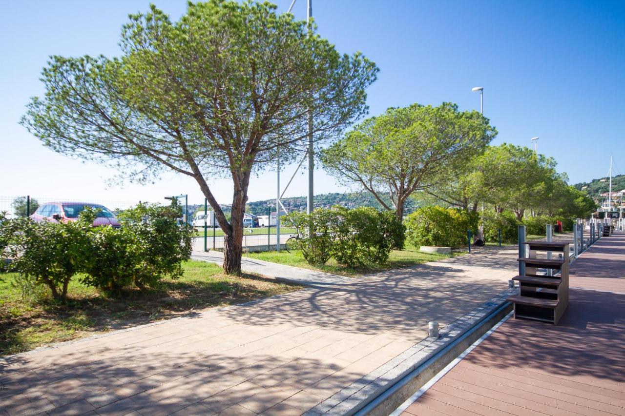 Bamboo Floating House Portoroz Portorož Exterior foto