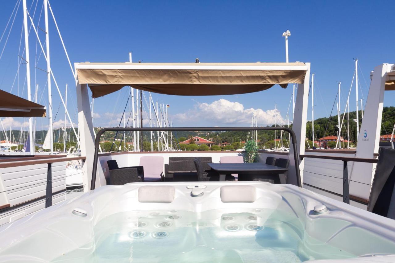 Bamboo Floating House Portoroz Portorož Exterior foto